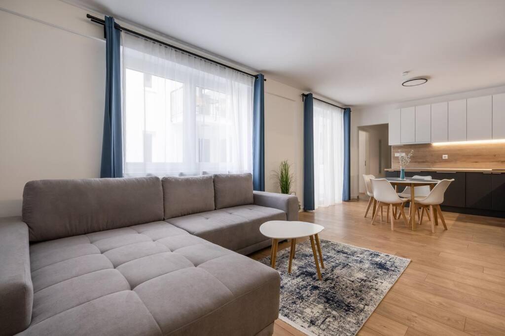 Apartment The Rose Garden - *